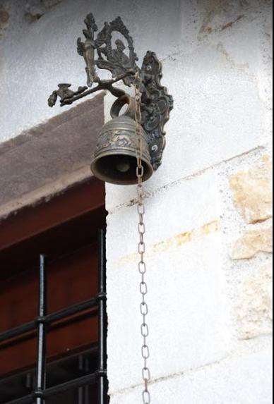 Ξενωνασ Σελινουντα Hotel Kosmas Bagian luar foto