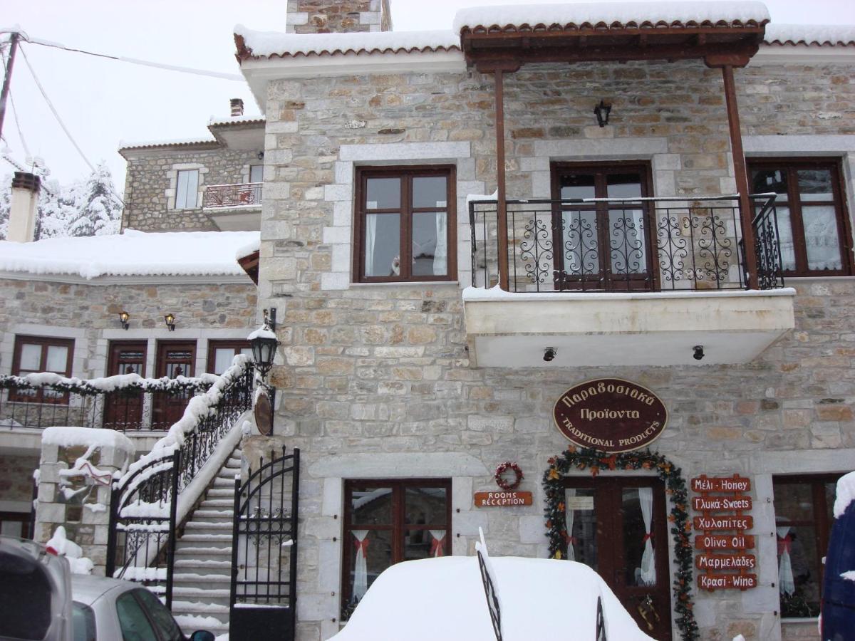 Ξενωνασ Σελινουντα Hotel Kosmas Bagian luar foto